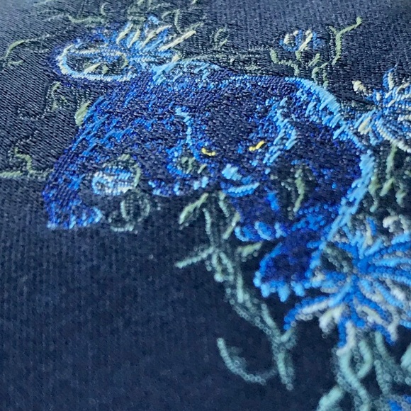 🎁LV JOURNEY🎁🆕💯AUTHN LOUIS VUITTON TRAVEL CAMBODIA BLUE PANTHER MOTIF TIE🔥 - Picture 16 of 16